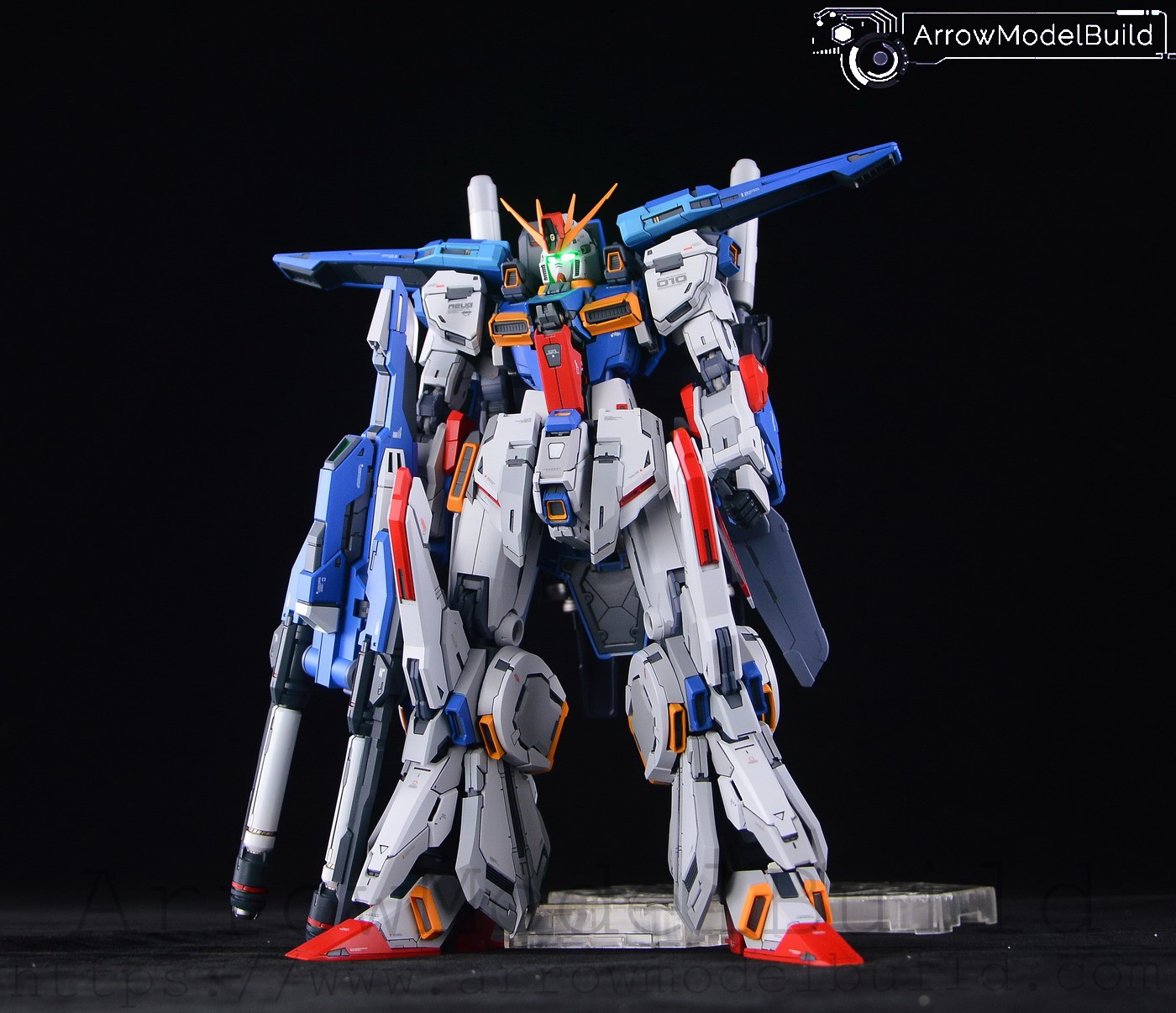 Picture of ArrowModelBuild ZZ Gundam (Shaping 2.0) with LED and Pilot Built & Painted 1/100 Resin Model Kit
