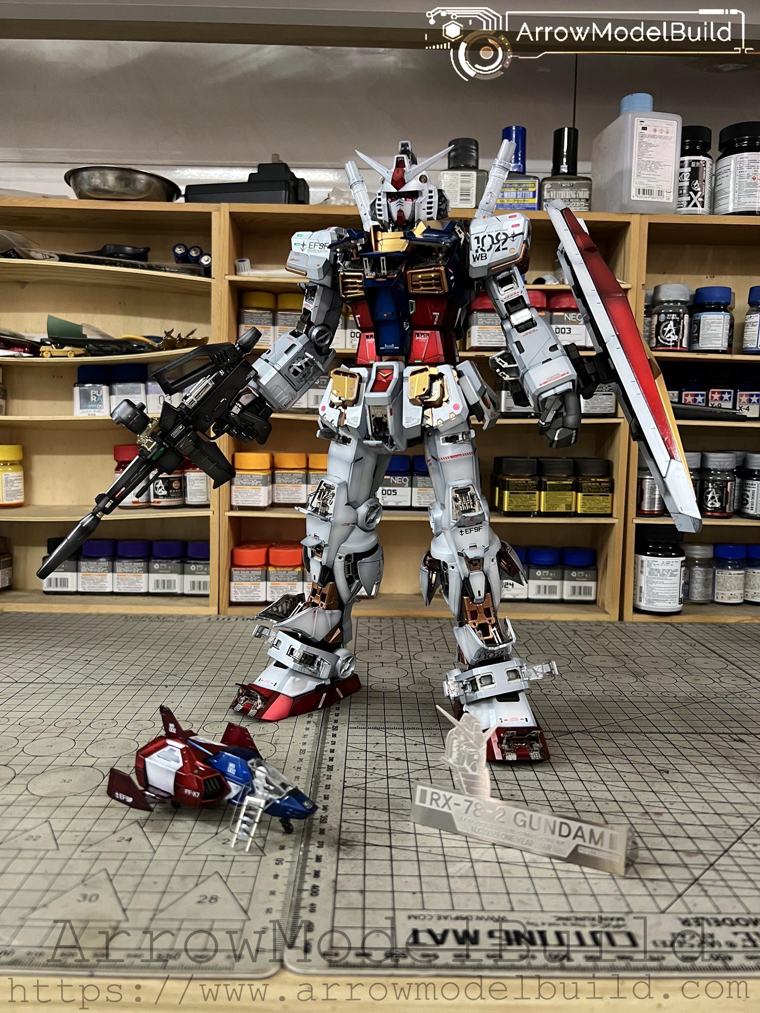 Picture of ArrowModelBuild RX-78-2 Gundam (Detailed Armor) Built & Painted PG 1/60 Model Kit