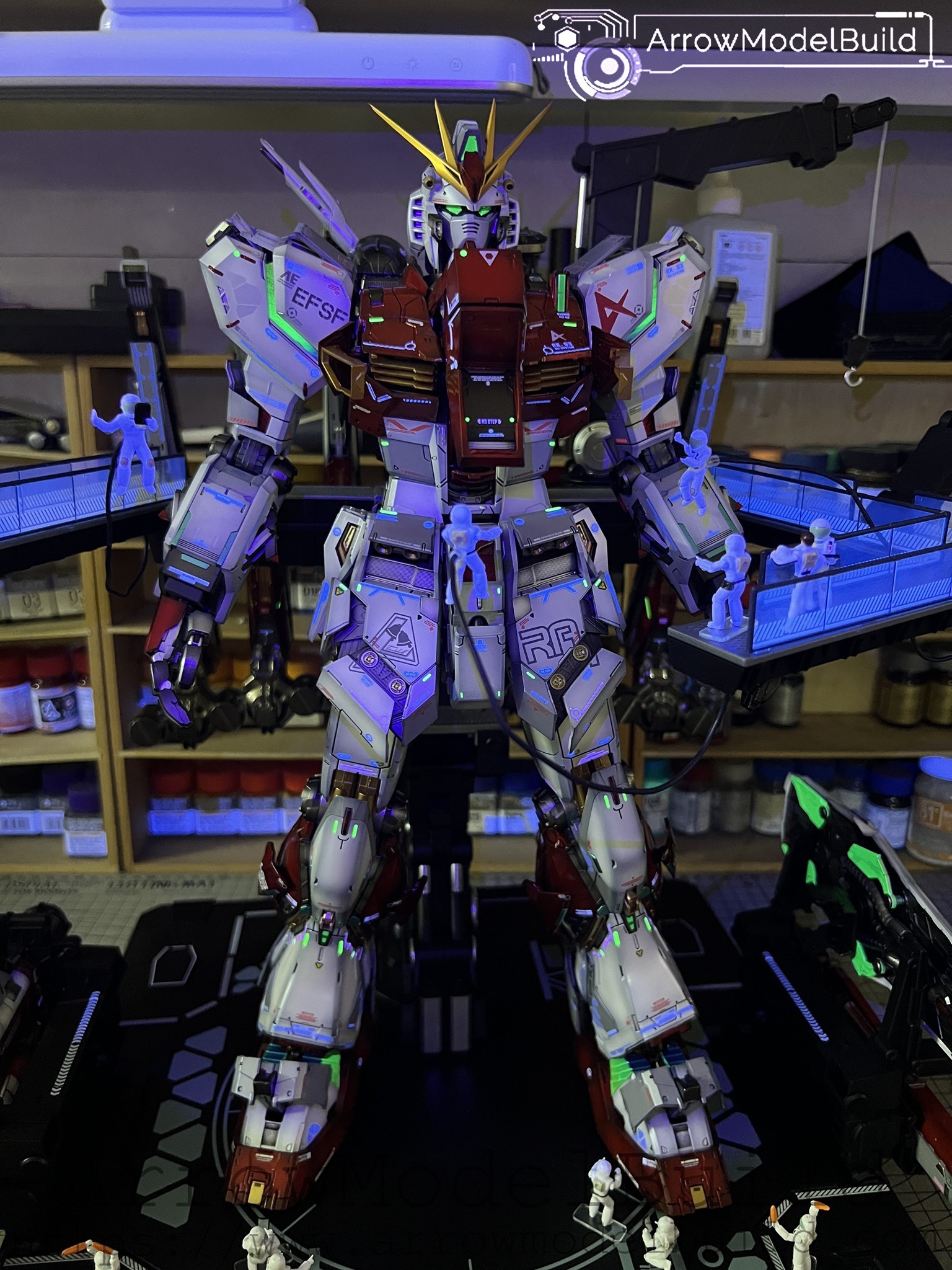 Picture of ArrowModelBuild Nu Gundam (Custom Red) Built & Painted 1/60 Model Kit