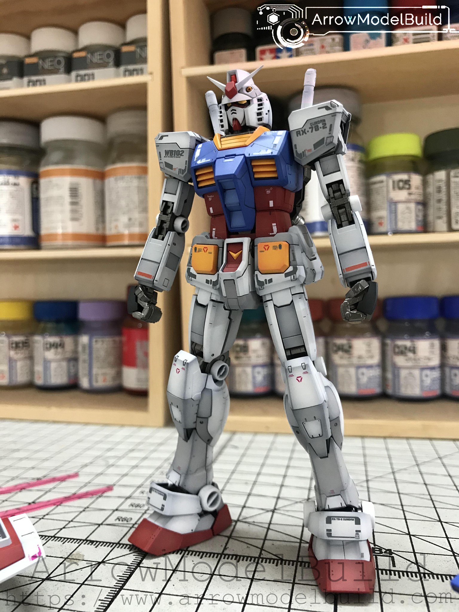 Picture of ArrowModelBuild RX-78-2 Gundam Ver 2.0 (Shadow Effect) Built & Painted RG 1/144 Model Kit