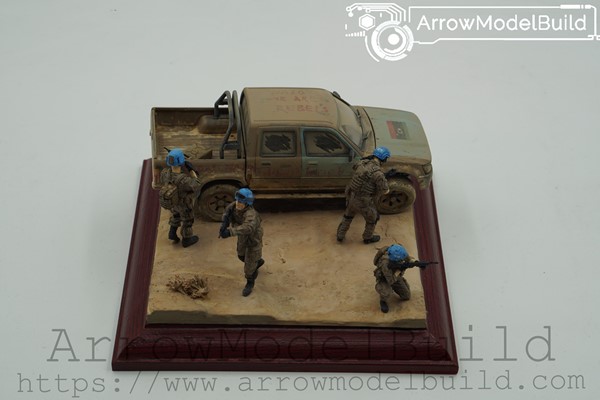 Picture of ArrowModelBuild Pickup Theme VS-001 (With Scene) Built & Painted 1/35 Model Kit